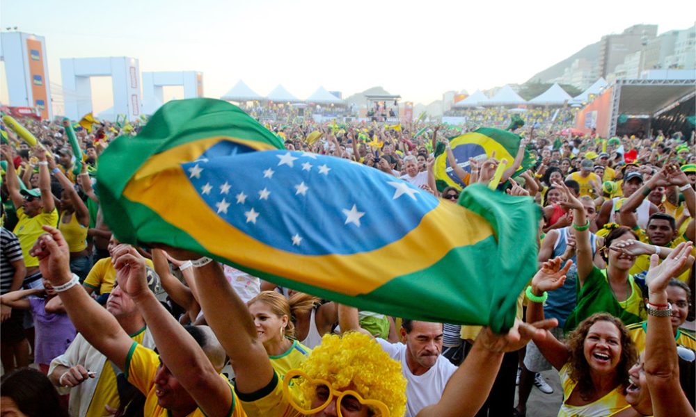 Passionate fans, full stands: the crowd is part of the spectacle